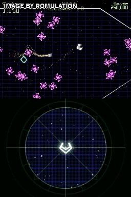Geometry Wars - Galaxies for NDS screenshot